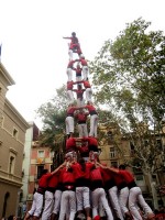 3 de 9 amb folre (carregat) dels Castellers de Barcelona - Foto:@cdbcn
